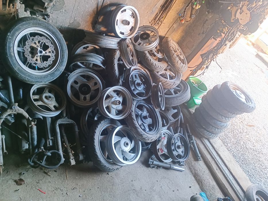 Диск на скутер Honda dio tact lead Suzuki lets  1 2 new address v 125 zz inch up Sport 110  Yamaha jog Sa 16 zr sa 36 sa 39 sa vino sa 37 vino 3jk