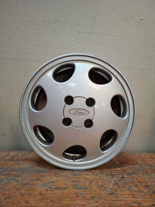 Jante trás direita FORD Escort 95 (VI) Van (AVL)