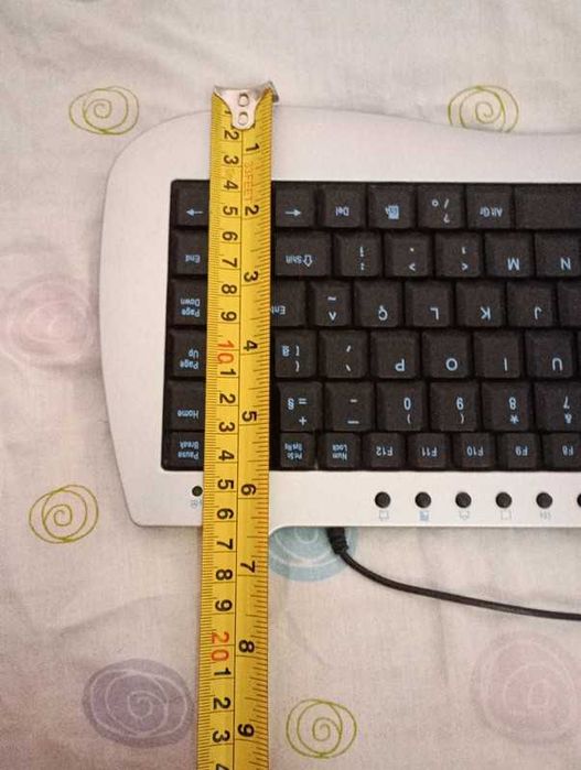 Teclado com entrada usb442992352350720001