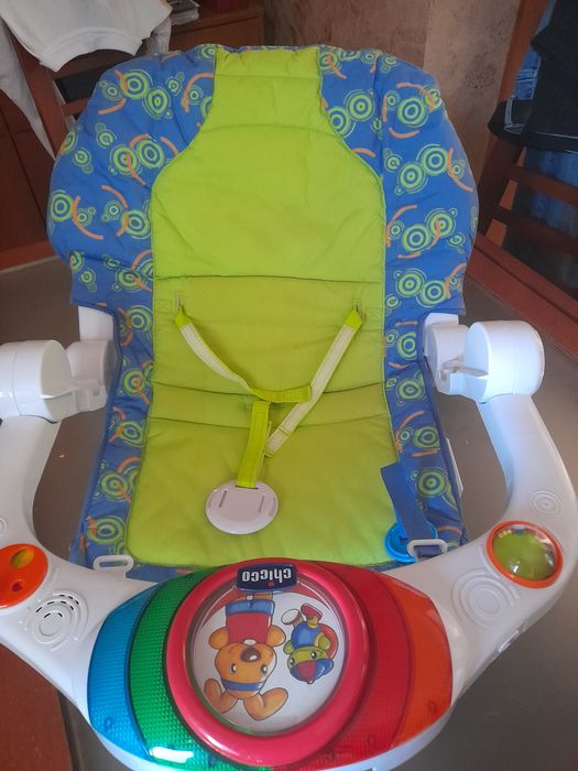 Cadeira de descanso para bebé
Em excelente estado