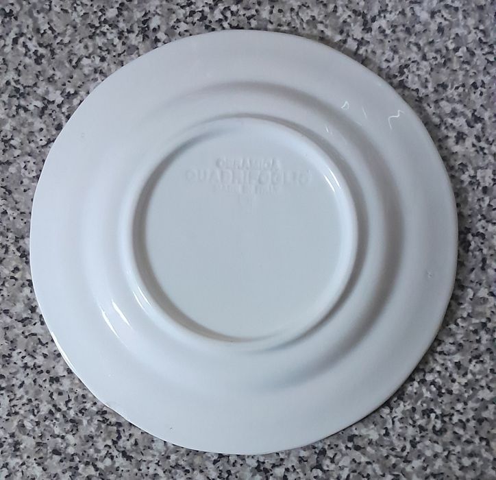 Pratos sobremesa marca