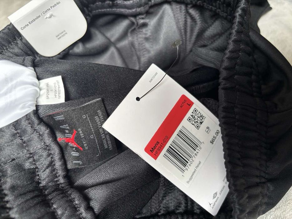 ОРИГІНАЛ. Штани   Nike. JORDAN.  Essentials. Tracksuit Pants оригінал на   М.