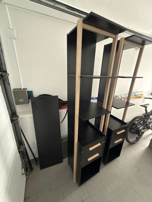 Roupeiro ou móvel de entrada