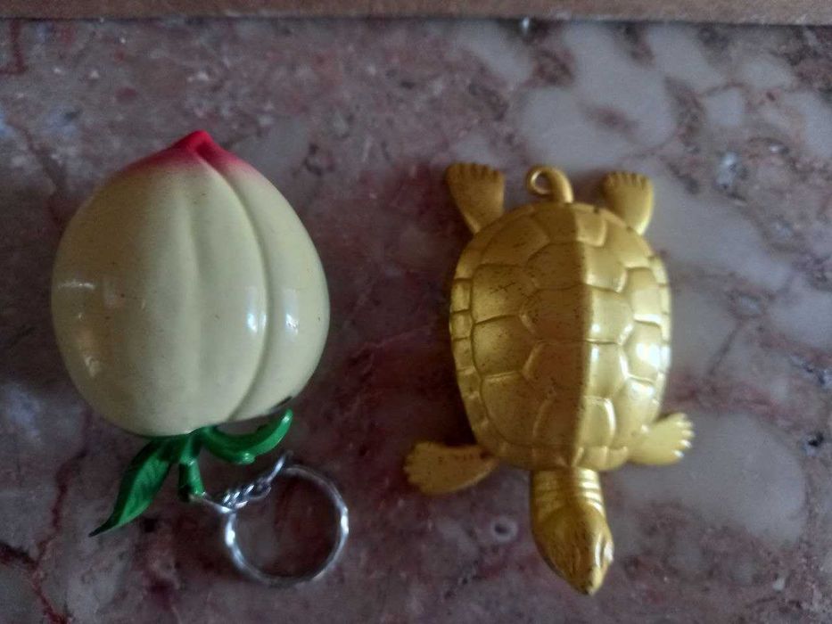 2 isqueiros para coleccionadores