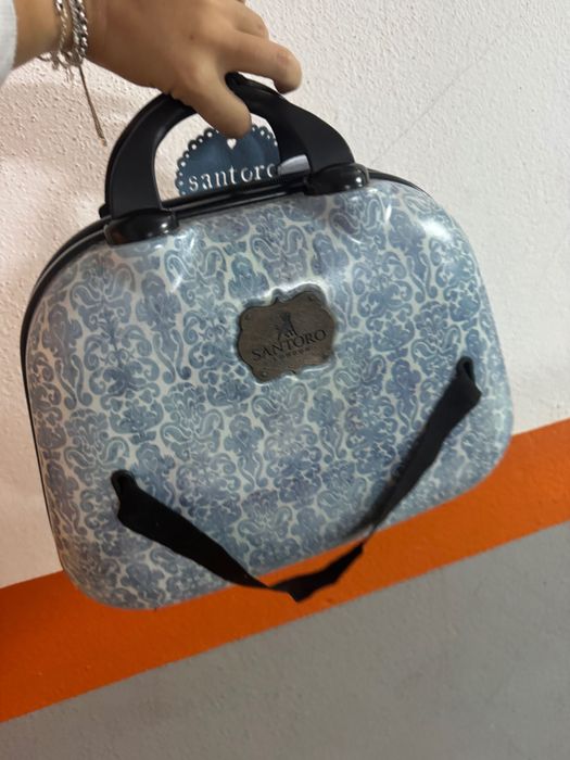 Mala de viagem pequena