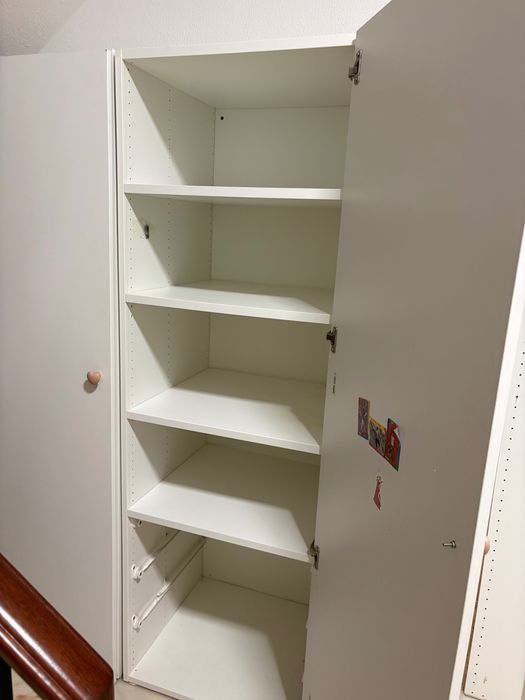 Roupeiro Ikea 2 portas
