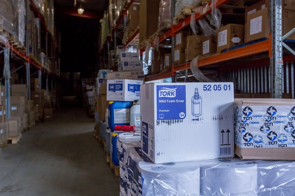 диспенсер TORK гигиена  склад.отель рестаран бизнес та медичний центр