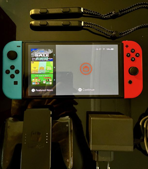 Nintendo Switch OLED + Caixa + Acessórios
