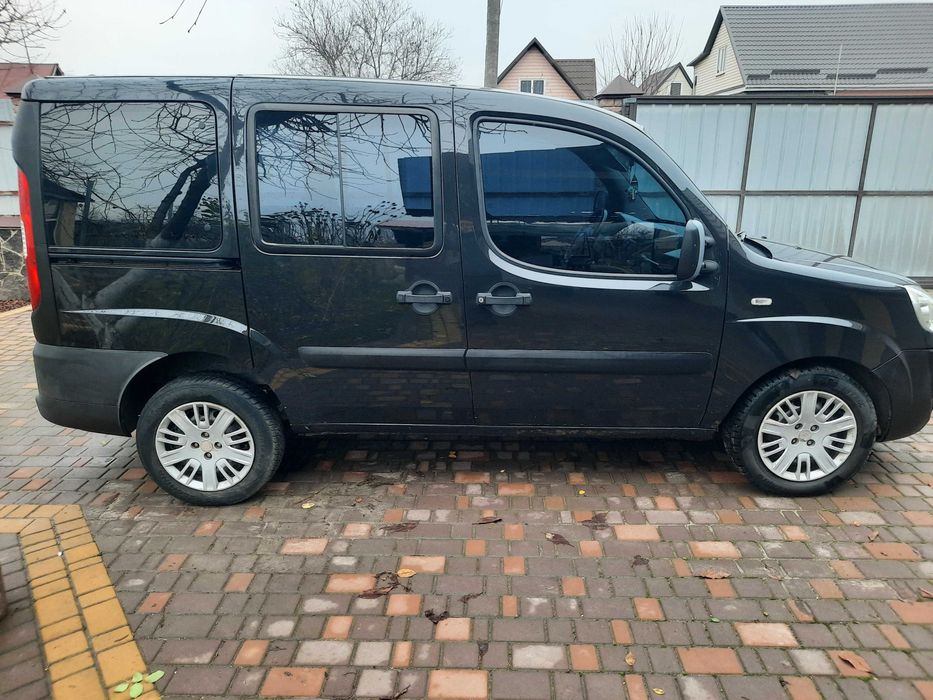 Fiat Doblo 2010, Фіат Добло пасажир 2010