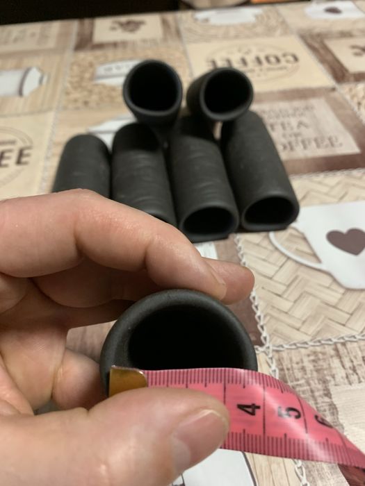 Groty gliniane dla zbrojników