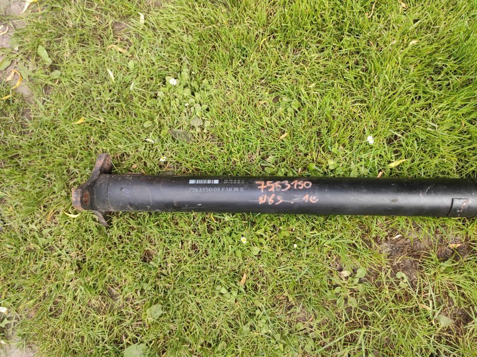 Wał napędowy BMW F10 f11 n63 4.4  automat