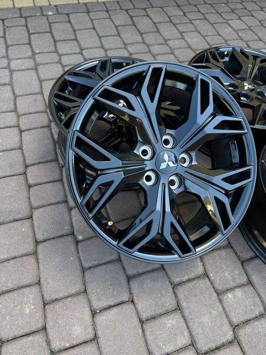 Oryginał alufelgi Mitsubishi 5x114,3 18 CZUJNIK Outlander ASX CZARNE