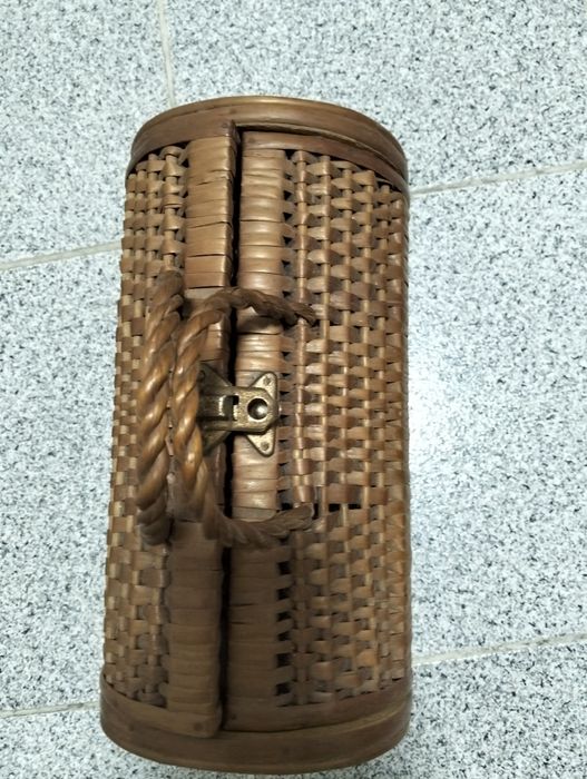 Cesta antiga de marendas