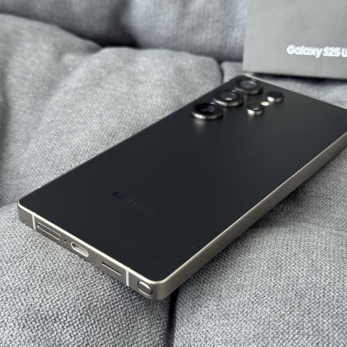 Samsung S25 Ultra 12/256 Titan