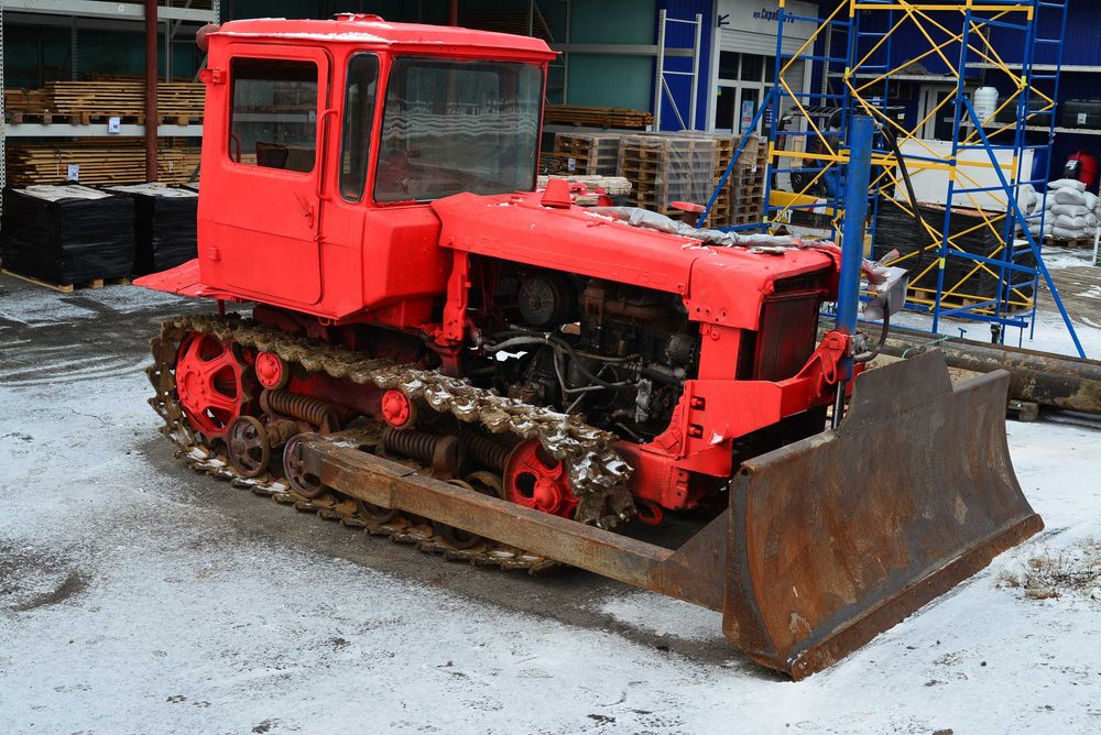 Продам Трактор Бульдозер ДТ-75
