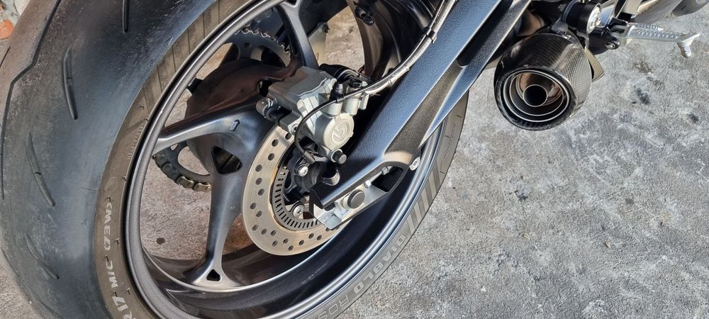 Triumph Street Triple 765 RS!Stan jak nowy!Super kolor!Jeden właściciel od nowości!06.2021!