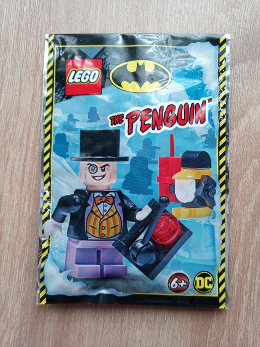 LEGO DC minifigurka sh0647 The Penguin + wybuchowy robot saszetka / foil pack / polibag