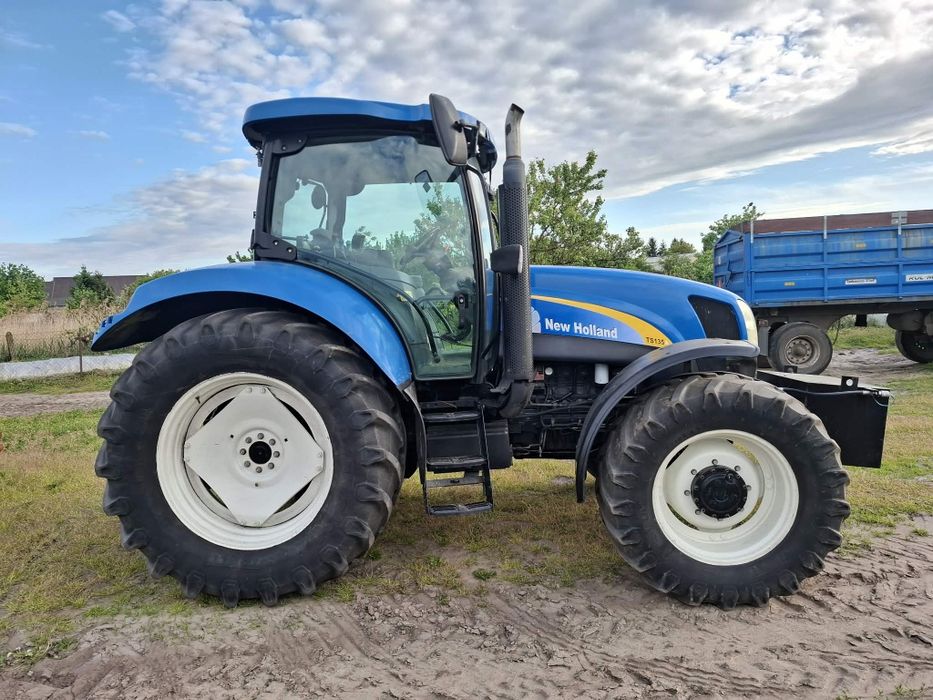 New holland ts 135a