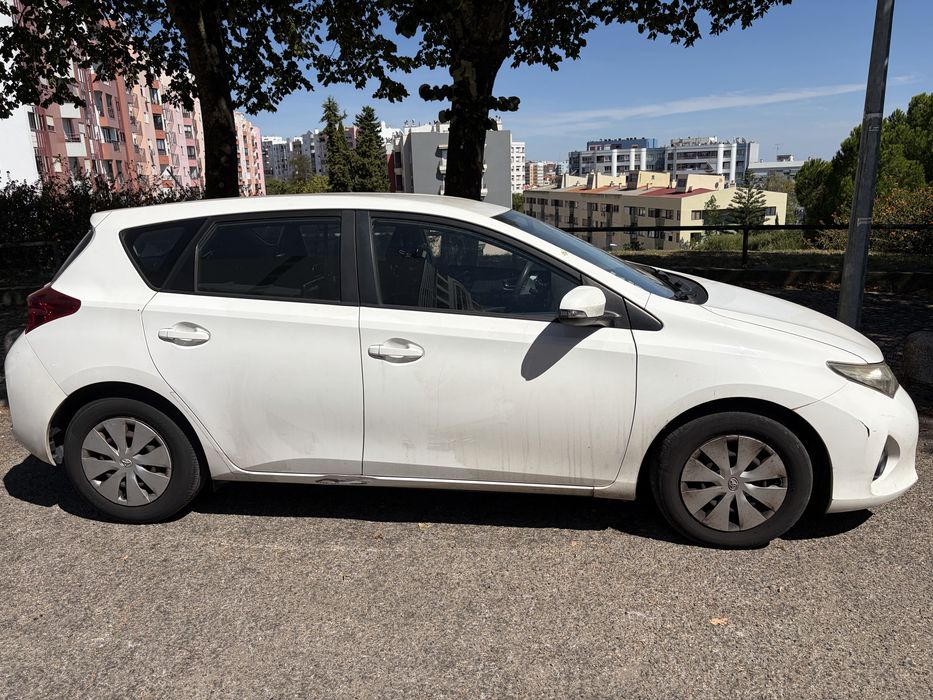 Toyota Auris | 2 lugares