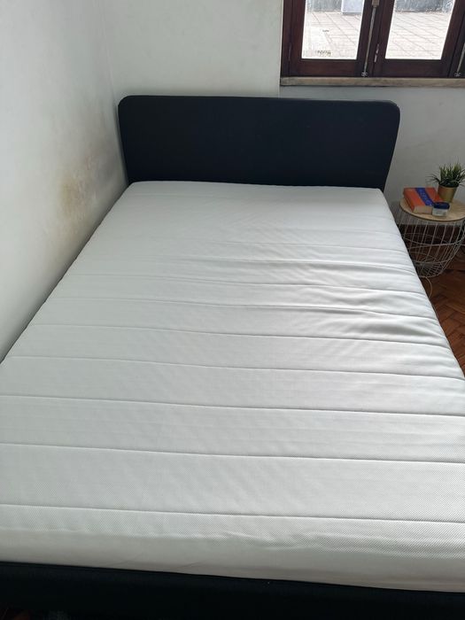 IKEA ÅFJÄLL foam mattress (140x200, medium firm, white).