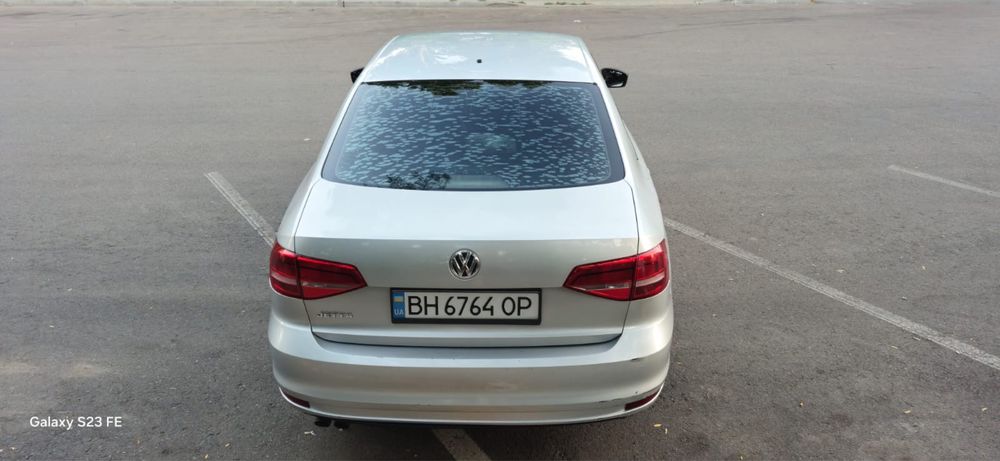 Продам Volkswagen Jetta 2015