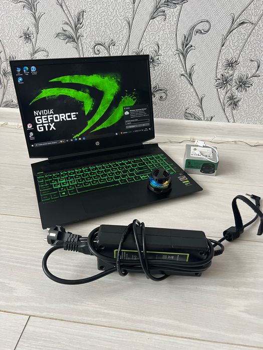 Игровой ноутбук hp pavilion gaming ryzen5 GeForce gtx1050 ssd m2 512gb