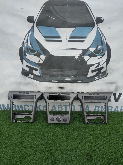 Накладки центральні консолі  Opel Astra H