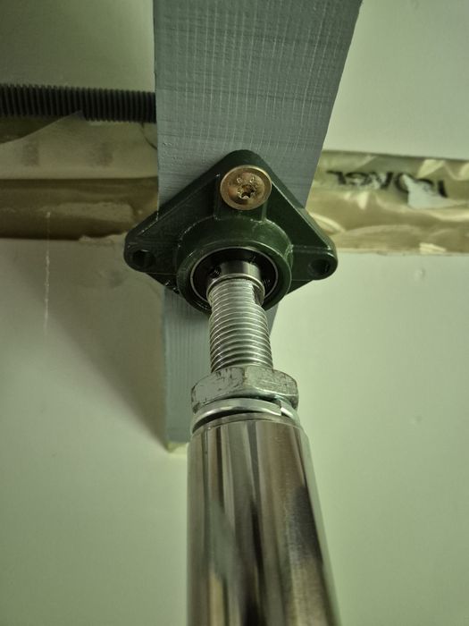 M pole rura pole dance