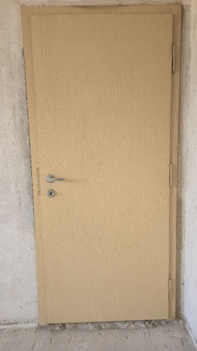 Oddam drzwi na działkę