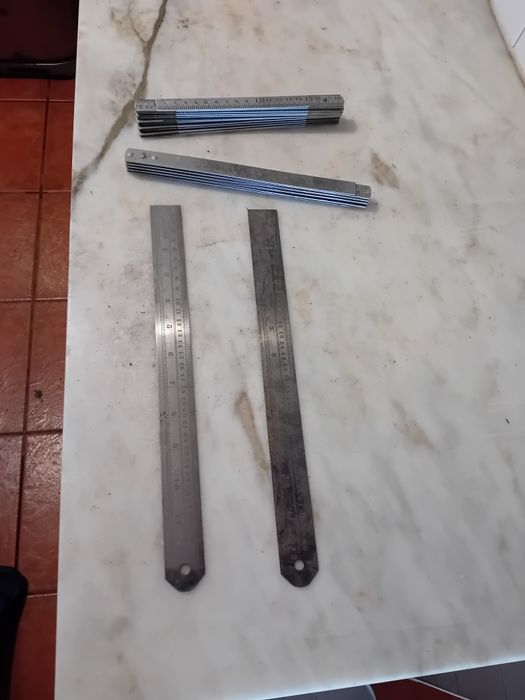 Conjunto de 2 Réguas e 2 Metros Articulados Antigos