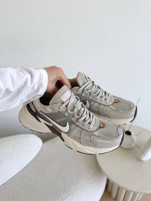 Nike V2k Runtekk (8 моделей)