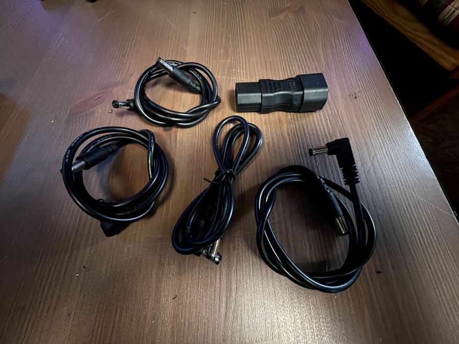 Fonte alimentação Pedalboard HarleyBenton PowerPlant ISO-1ACProModular