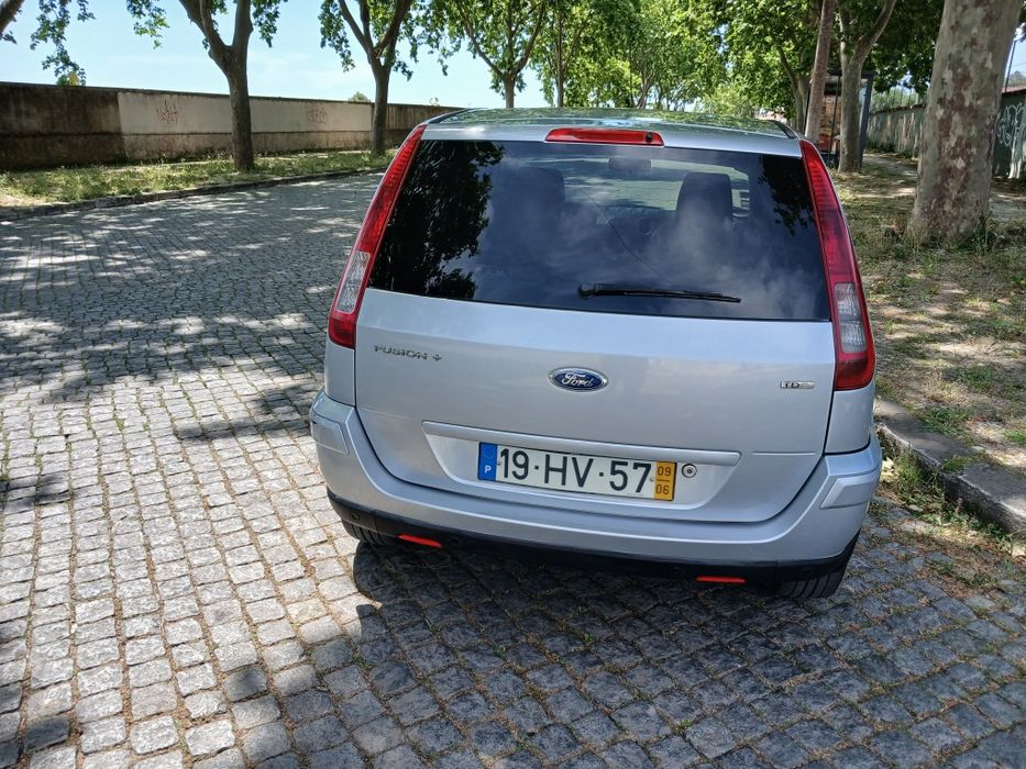 Carro Ford fuja mais 2009