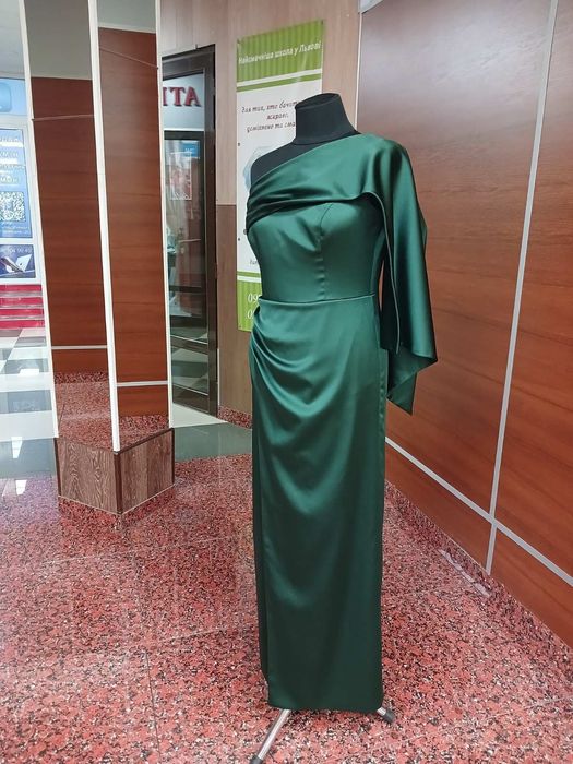 Плаття вечірнє жіноче