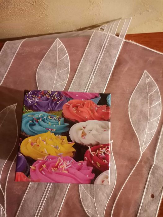 Puzzle babeczki   kolorowe