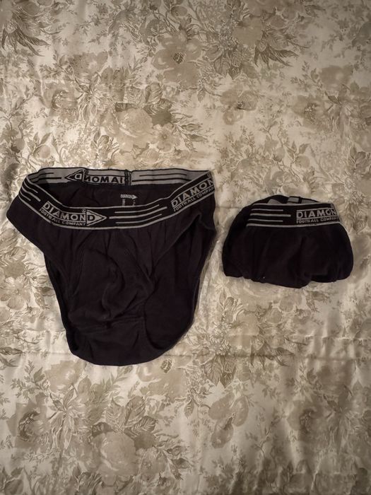 Conjunto Treino Oficial Manchester United Adidas (Camisola M + Calções L + 2 Cuecas XL) — NOVO