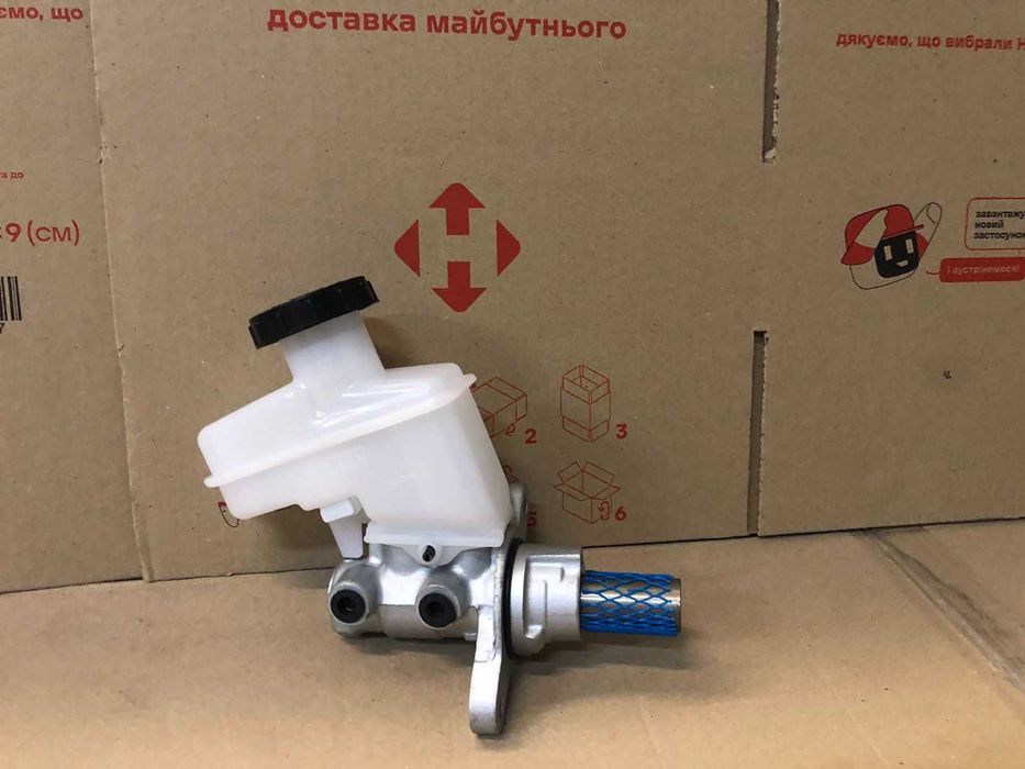 Suzuki Grand Vitara Главный тормозной цилиндр  51100-65JA0
