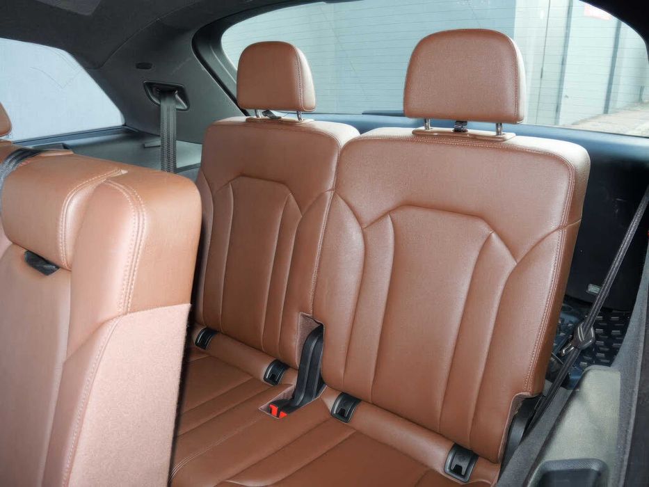 Audi Q7 55 quattro SE Premium Plus      2019