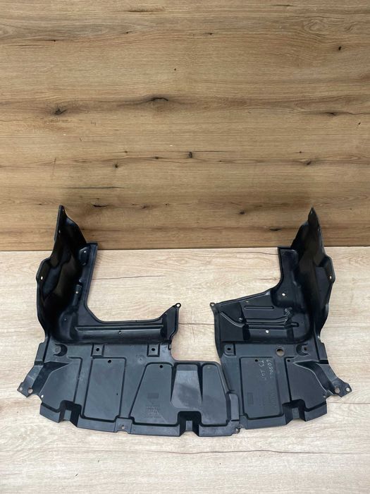 Płyta osłona dolna silnika Toyota Corolla E12 Kombi