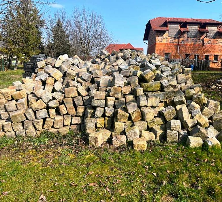 Kostka granitowa ok 18/21, starobruk bazaltowa