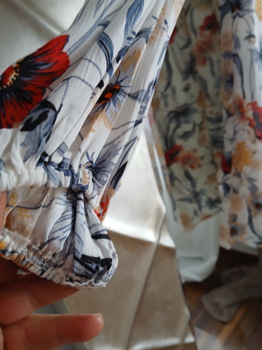 Vestido cai-cai, e alça regulavel fininha