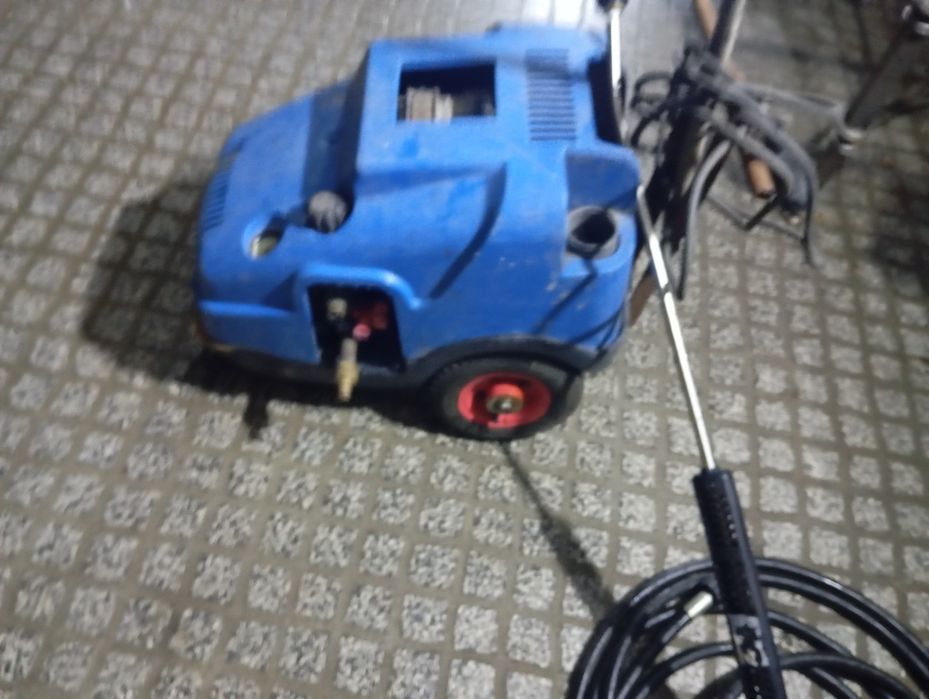 Máquina de lavar pressão profissional