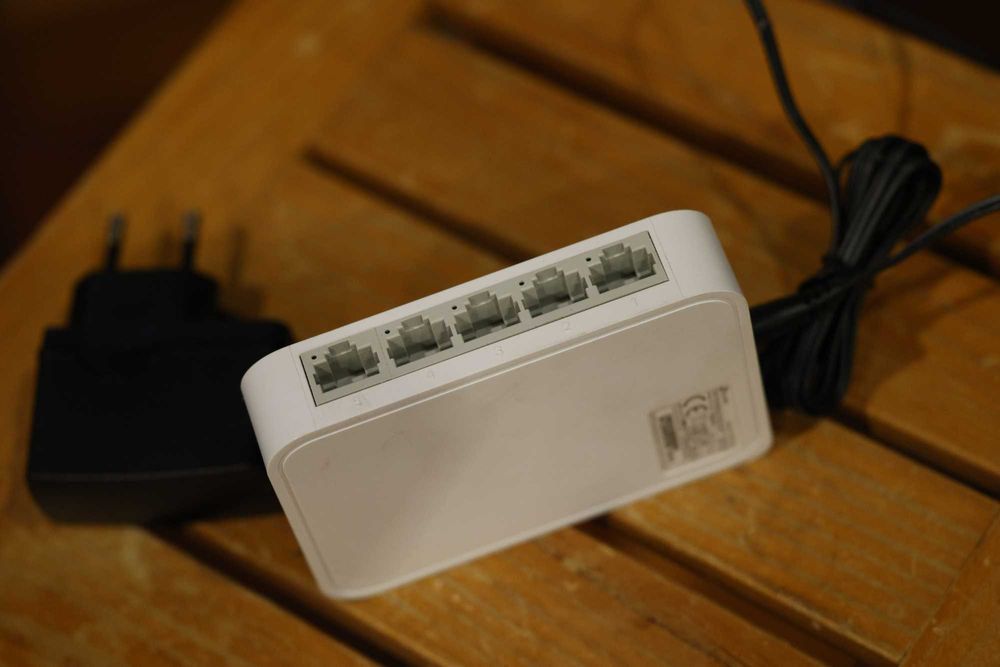 Switch TP-LINK SF1005D 10/10064740591345537121