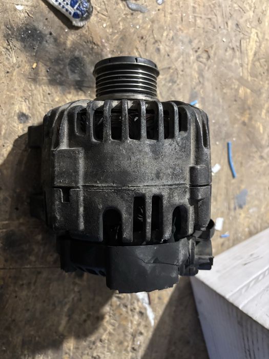 Генератор Citroen Berlingo 9646321780 Valeo 150A На запчастини.