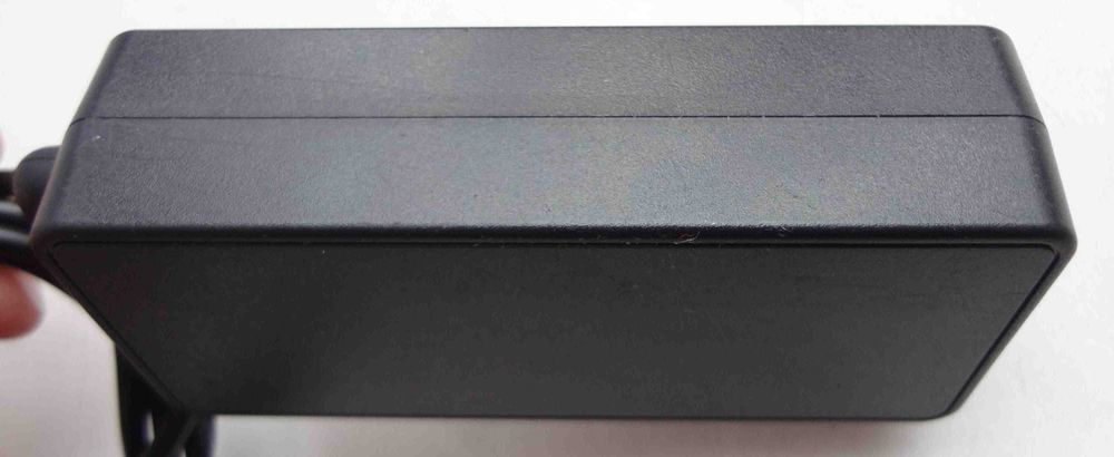 Блок питания для ноутбука Lenovo 20V 3.25A ADCX65NLC3A зарядка