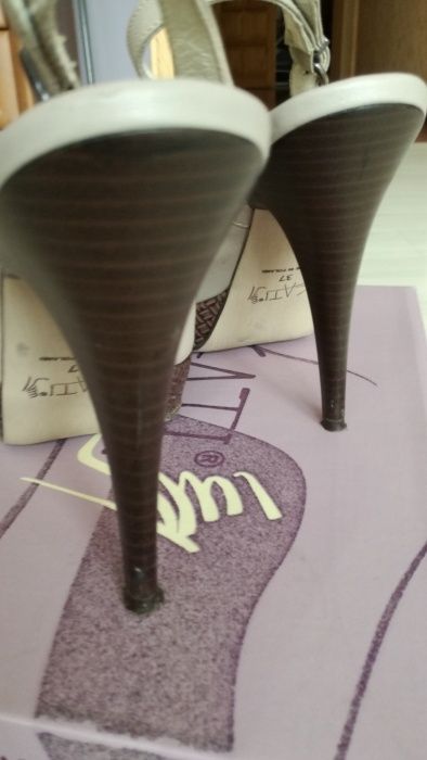 Buty letnie damskie