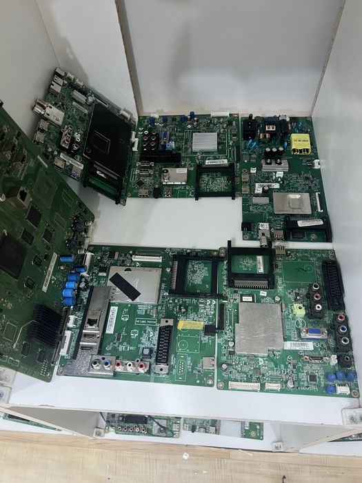 Материнські плати для телевізорів samsung lg philips kivi bravis ergo