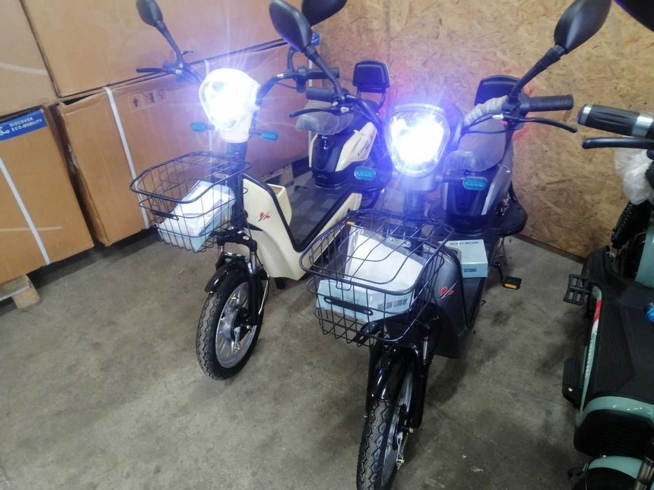 Электроскутер IDemo KILOWATT GBl100-LFP