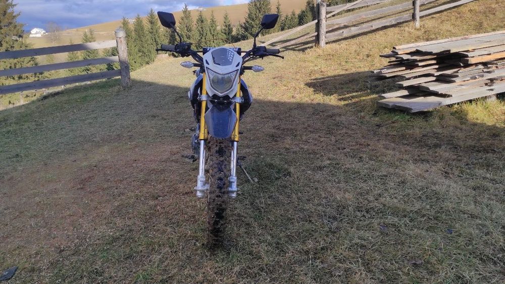 Продам мотоцикил Senke