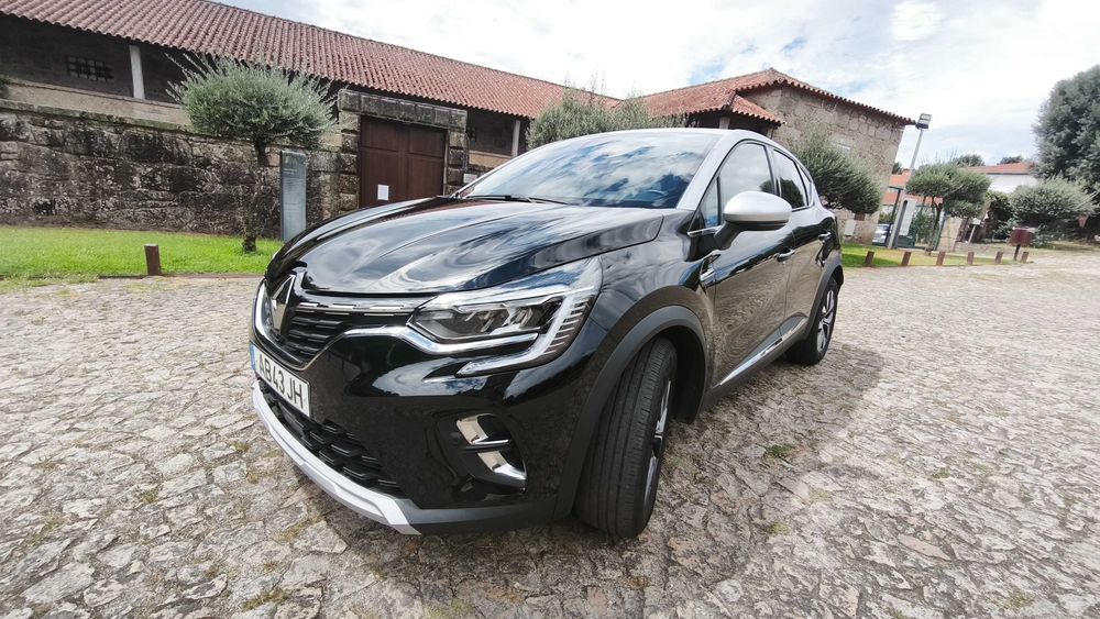 Captur 1.3 Exclusive caixa automática
